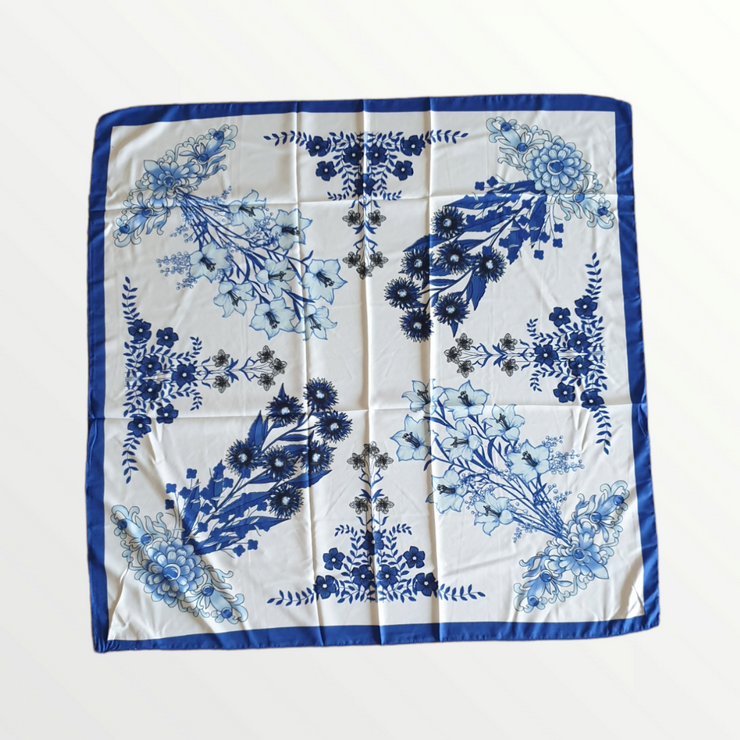 Foulard quadrato 90x90 fiori blu